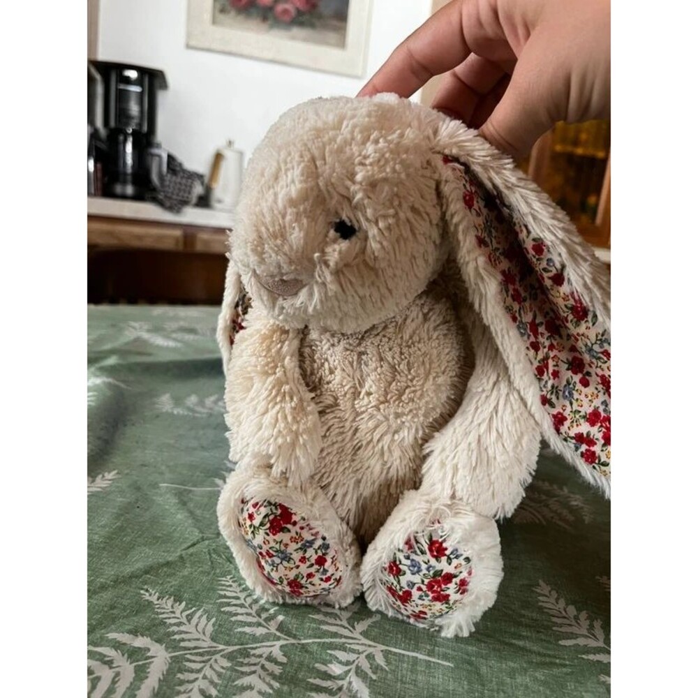 Jellycat Blossom Cream Bashful Bunny